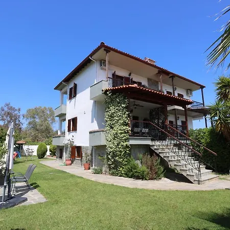 Beta - 5min Walk To Beach, Bbq, Parking * Pefkochori