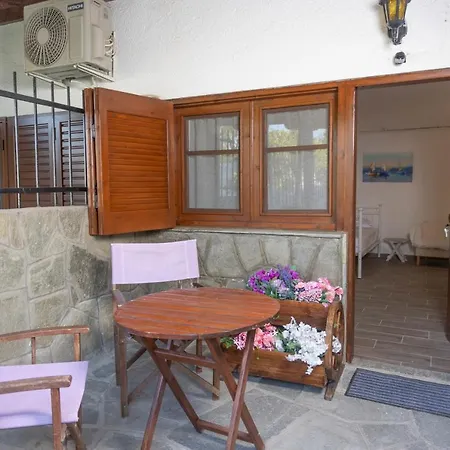 Villa Beta - 5min Walk To Beach, Bbq, Parking *