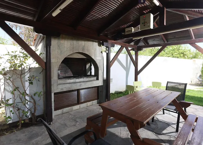 Beta - 5min Walk To Beach, Bbq, Parking * Pefkochori