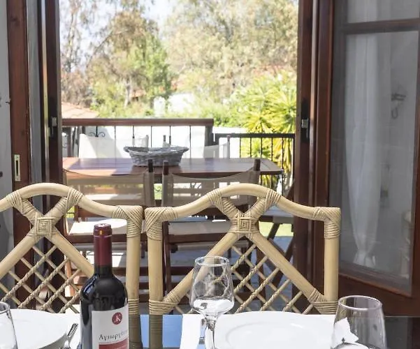 Villa Beta - 5min Walk To Beach, Bbq, Parking Pefkochori