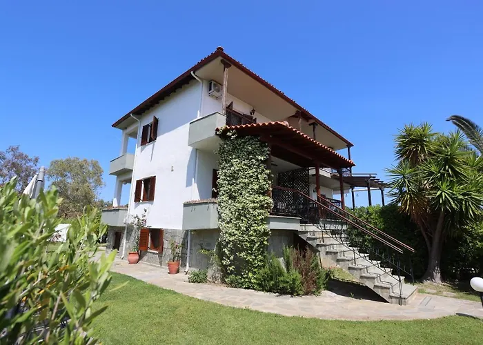 Beta - 5min Walk To Beach, Bbq, Parking * Pefkochori