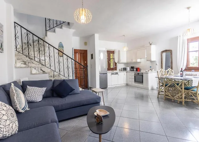 Beta - 5min Walk To Beach, Bbq, Parking *