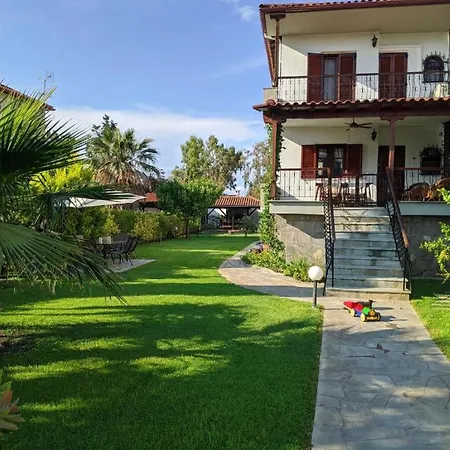 Beta - 5min Walk To Beach, Bbq, Parking Villa Pefkochori