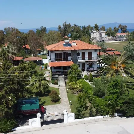 Beta - 5min Walk To Beach, Bbq, Parking * Pefkochori