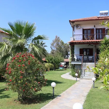 Beta - 5min Walk To Beach, Bbq, Parking