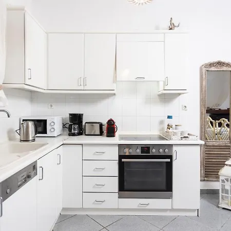 Beta - 5min Walk To Beach, Bbq, Parking Pefkochori