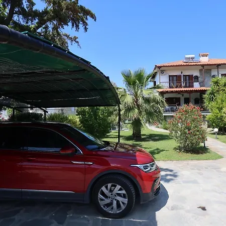 Villa Beta - 5min Walk To Beach, Bbq, Parking *