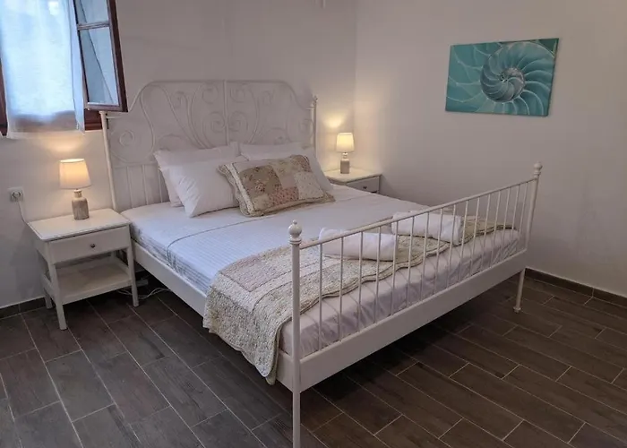 Beta - 5min Walk To Beach, Bbq, Parking *