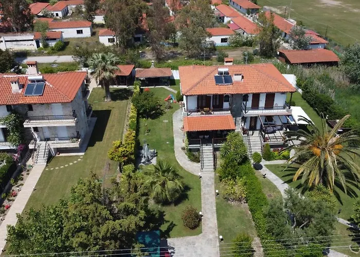 Villa Beta - 5min Walk To Beach, Bbq, Parking *