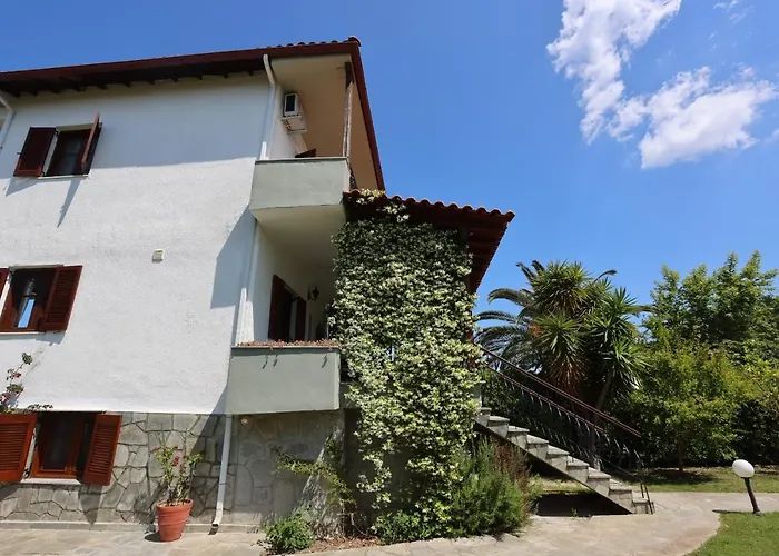 Beta - 5min Walk To Beach, Bbq, Parking Villa *