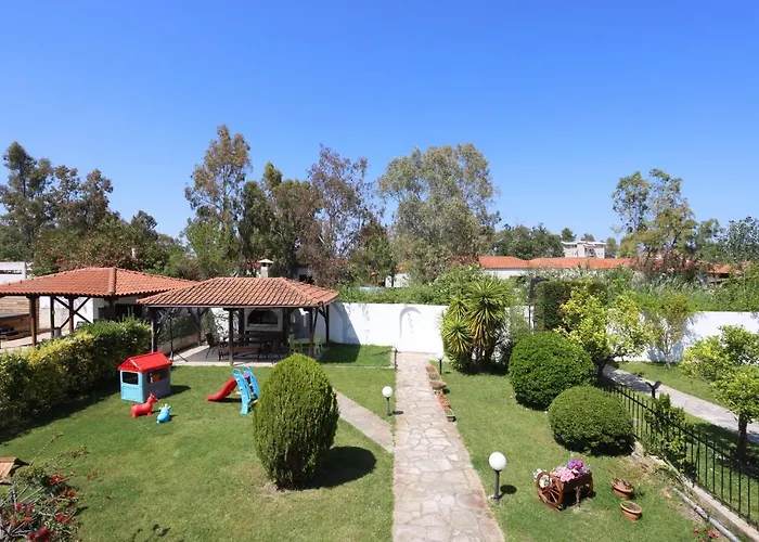 Beta - 5min Walk To Beach, Bbq, Parking Villa Pefkohóri