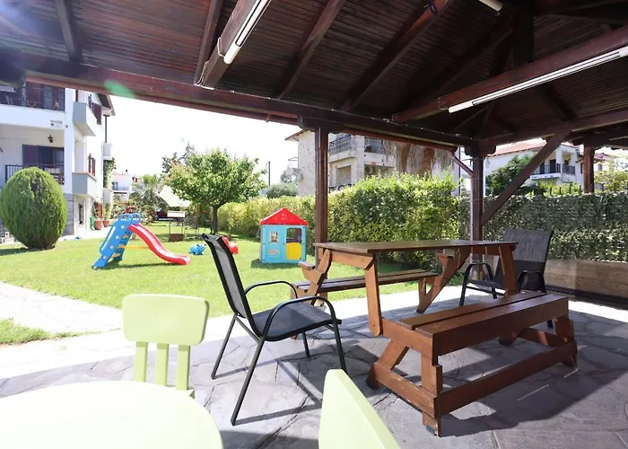 Beta - 5min Walk To Beach, Bbq, Parking Villa
